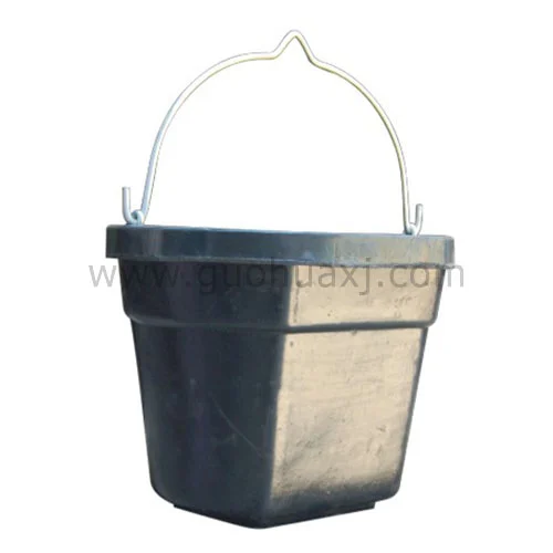 BB012B Rubber Bucket, 12 L